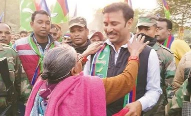 AJSU chief fancies himself to be 'Uddhav'; but Jharkhand has no Pawar Sudesh Mahto