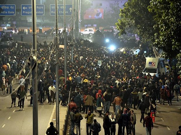 Students and other protest against the police action against students of the Jamia Millia Islamia University at PHQ in New Delhi Students and other protest against the police action against students of the Jamia Millia Islamia University at PHQ in New Delhi