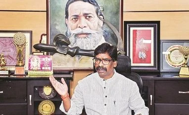 Deficient rainfall worrying, farmers unable to sow seeds: Jharkhand CM Hemant soren. JMM