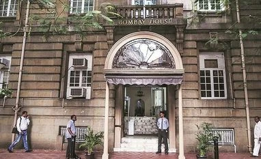 Tata Sons moves SC against NCLAT order reinstating Cyrus Mistry Tata, mistry, nclat, mca