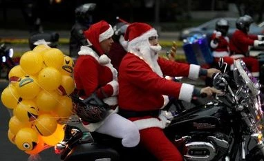 In pictures: The world gets wrapped in some Christmas spirit Christmas, Christmas celebrations, Christmas decorations