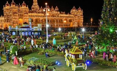 Christmas, Christmas celebrations, Christmas decorations Christmas, Christmas celebrations, Christmas decorations