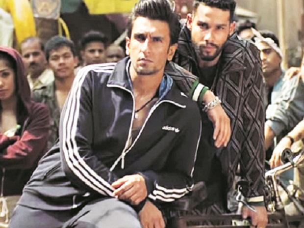 Gully Boy gave a new anthem in 'Apna time aayega' (Feb 14) Gully Boy gave a new anthem in 'Apna time aayega' (Feb 14)