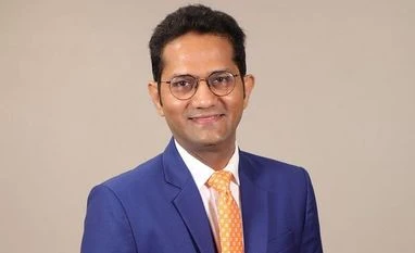 'Don't invest in auto stocks for now; PVs remain most challenging' Nilesh Shah, Envision Capital