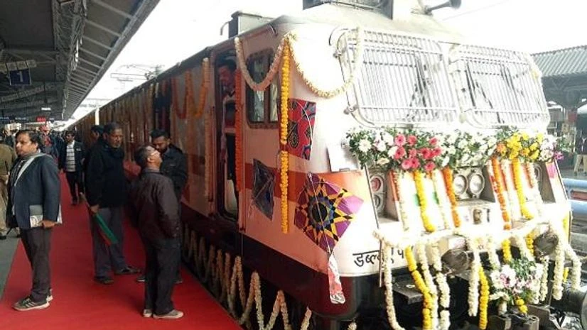 Ahmedabad-Mumbai Tejas Express Ahmedabad-Mumbai Tejas Express