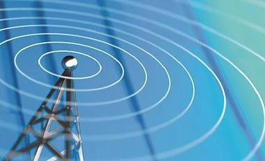 IAMAI opposes proposal to fix minimum price for phone calls, data Telecom