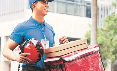 Duopoly catches up in food delivery space as Zomato acquires Uber Eats food delivery,food aggregators,food service