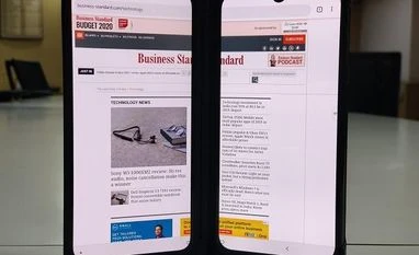 LG G8X ThinQ review: Capable smartphone with experimental dual-screen case LG G8X ThinQ