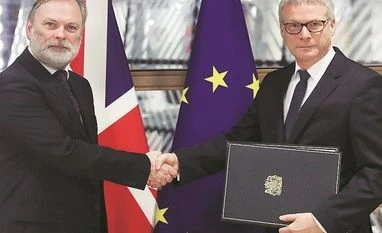 Brexit: Indian exporters cautious but hopeful ahead of Wednesday vote EU Tim Barrow , Jeppe Tranholm-Mikkelsen