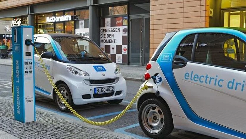 Govt extends FAME-II certificate validity for approved EV models Carmakers next challenge: Getting Indian buyers to purchase EVs