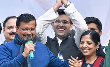 Richest Delhi assembly: 74% MLAs millionaires, avg assets at Rs 14.29 cr Arvind Kejriwal, AAP, Delhi, Sunita