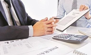 InsuranceDekho to get $20 mn funding from GirnarSoft for branding, others FDIs, foreign investment, insurance