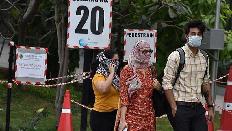 Coronavirus Hyderabad techies wearing protective masks | Dasarath Reddy