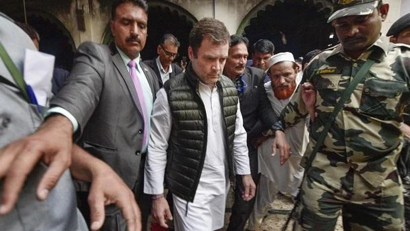 Rahul Gandhi New Delhi: Congress leader Rahul Gandhi inside a mosque during his visit to Brijpuri, one of the riot-affected areas in North-East Delhi, Wednesday, March 4, 2020. (PTI Photo/Vijay Verma)