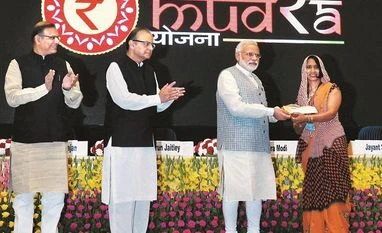 Modi, women award Modi, women award