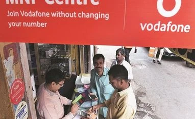 AGR: NITI Aayog does a flip-flop on minimum floor price for telcos Vodafone