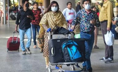 Coronavirus: Indians in UK race against time ahead of travel ban deadline coronavirus