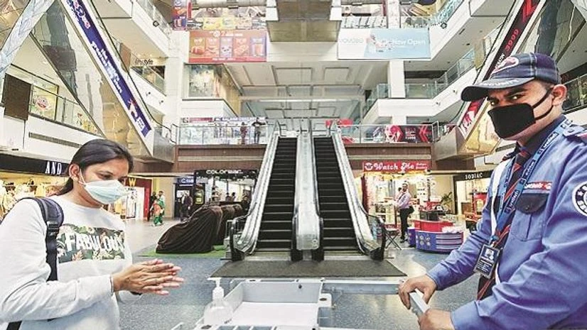 Coronavirus spread: Retailers, multiplexes, mall owners spar over rentals Coronavirus spread: Retailers, multiplexes, mall owners spar over rentals