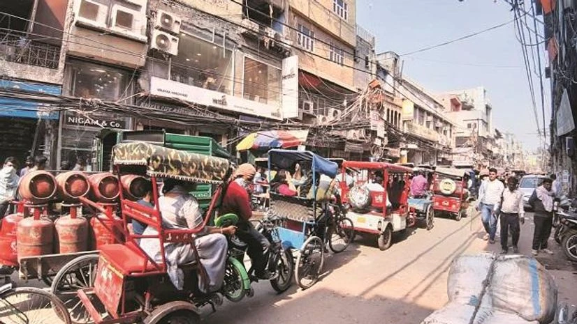 Roads of Chawri Bazaar, one of the busiest lanes in Delhi region, see people at work Photo: Shubhayan Chakraborty Roads of Chawri Bazaar, one of the busiest lanes in Delhi region, see people at work Photo: Shubhayan Chakraborty