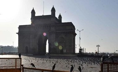 Coronavirus in Mumbai: 52 new cases reported, taking total to 330 gateway of india, curfew, mumbai, coronavirus