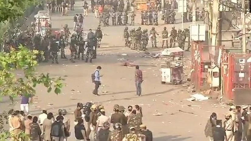 Shaheen Bagh Delhi Police vacates Shaheen Bagh amid coronavirus scare | ANI