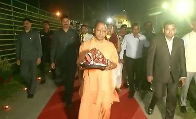 UP govt hints at extending the coronavirus lockdown beyond April 14 Yogi Adityanath, Ayodhya