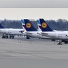 German labour union calls on Lufthansa ground staff to strike on Feb 20 Lufthansa