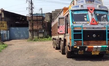 Trucking tech company BlackBuck waives off commission for truckers truck