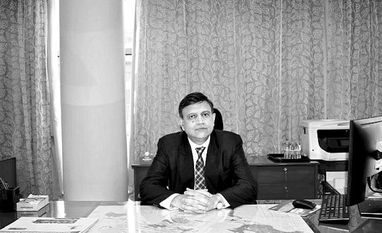 Devesh Srivastava, GIC Re Devesh Srivastava, Chairman & MD, GIC Re