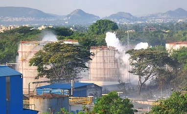 Vizag gas leak: NGT orders LG Polymers to deposit Rs 50 cr pending probe Vizag gas leak, LG Polymer, LG Chem Visakhapatnam gas leak, Vizag