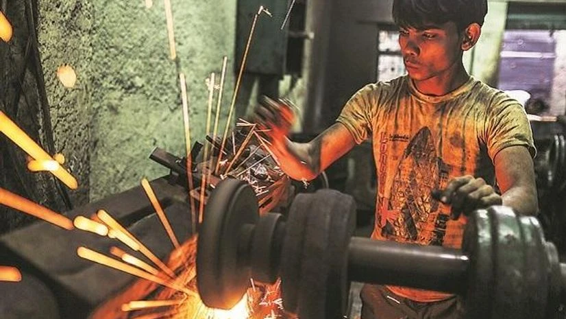 msme, sme, manufacturing, jobs, salary, employees, workers msme, sme, manufacturing, jobs, salary, employees, workers