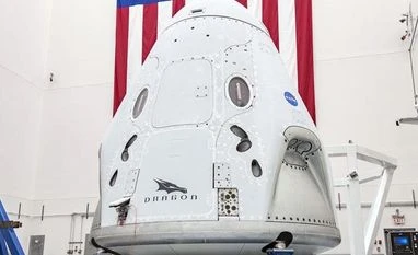 'Sounded like a beast': Astronauts recall SpaceX Dragon's return to Earth Dragon capsule