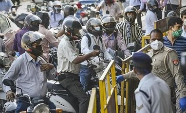 SC tells Centre to clarify stand on movement restrictions in NCR coronavirus, lockdown, traffic, people, police, curfew