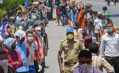 Wage payments during lockdown: No action on employers till July, rules SC lockdown, coronavirus, Migrant workers