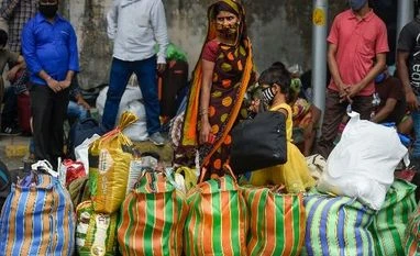 Covid-19 may push 86 mn children into household poverty by 2020-end: Report lockdown, coronavirus, Migrant workers