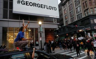 US: Ex-cop Chauvin guilty of murder and manslaughter in Floyd's death George Floyd, US Violence