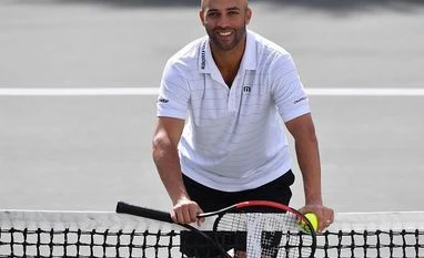 Former tennis star 'still shaken' by encounter with NYPD officer in '15 Tennis player James Blake