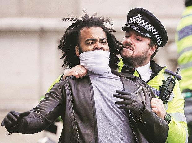 Minnesota State Patrol purged emails and texts after Floyd protests