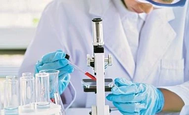 Global dilemma: Debate begins for who's first in line for Covid-19 vaccine vaccine, pharma, coronavirus, medicine, drugs, medical research, covid, lab