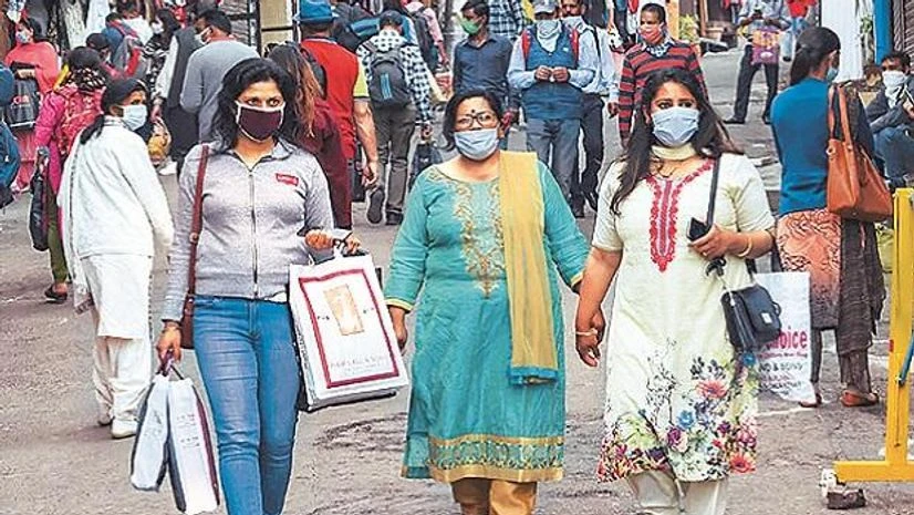 SHOPPING, ESSENTIAL, LOCKDOWN, coronavirus, people, sales, growth, market, shops SHOPPING, ESSENTIAL, LOCKDOWN, coronavirus, people, sales, growth, market, shops