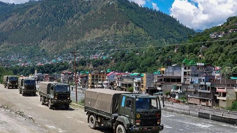 Army trucks, LADAKH, china, india, border, LAC Army trucks, LADAKH, china, india, border, LAC
