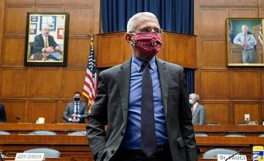 Infectious disease expert Fauci calls US vaccine rollout 'disappointing' Anthony Fauci