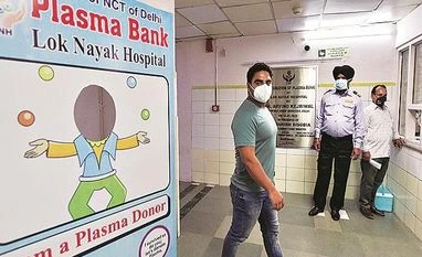 Uttar Pradesh registers 2,247 new coronavirus cases, 26 fresh fatalities plasma bank, medical, professionals, workers, health workers, medics, doctors, nurses, coronavirus, covid