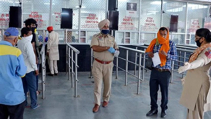 Photo: File Photo Photo: File Photo