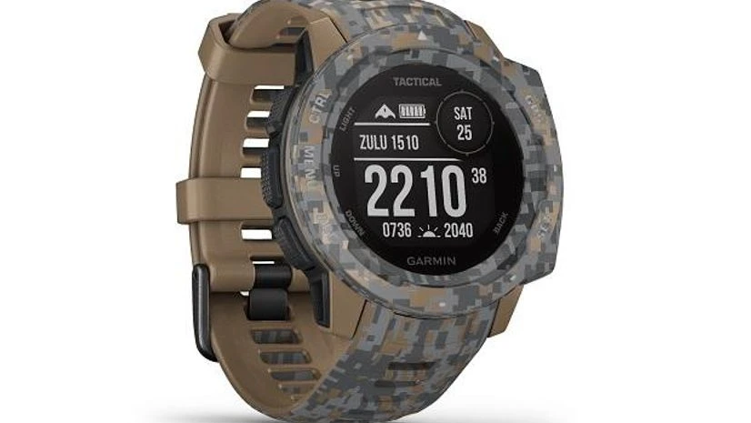Garmin Instinct Tactical Edition The smartwatch has a battery life of 14 days in smartwatch mode, up to 16 hours in GPS mode, up to 40 hours in UltraTrac battery saver mode