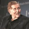 Sumner Redstone, who made Viacom a global empire, passes away at 97