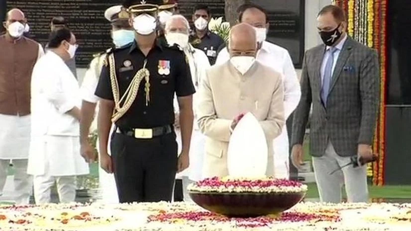 President Kovind at Sadaiv Atal President Ram Nath Kovind pay tribute to former PM Atal Bihari Vajpayee , on his death anniversary today at 'Sadaiv Atal'