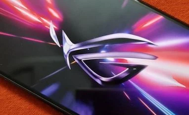 Asus ROG Phone 3 review: Modestly priced gaming smartphone for power users Asus ROG Phone 3