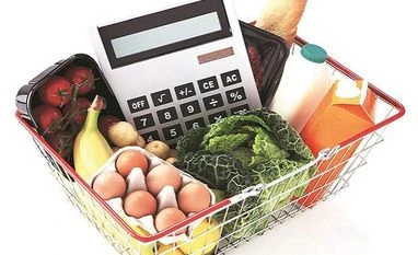 World food price index jumps in November to almost six-year high - FAO inflation, food, vegetables, household spending, savings, inflation, consumers, money, cash, expense, expenditure, prices, income, savings