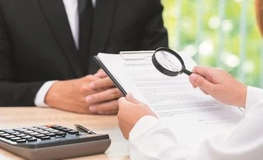 Suspicious envelope found at US Embassy in Spain amid probe: Official The top two banks are Deutsche Bank, which disclosed $1.3 trillion of suspicious money in the files, and JPMorgan, which disclosed $514 billion